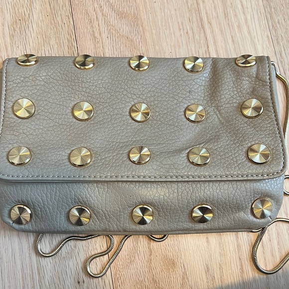 Small clutch or gold metal strap handbag - Picture 1 of 6